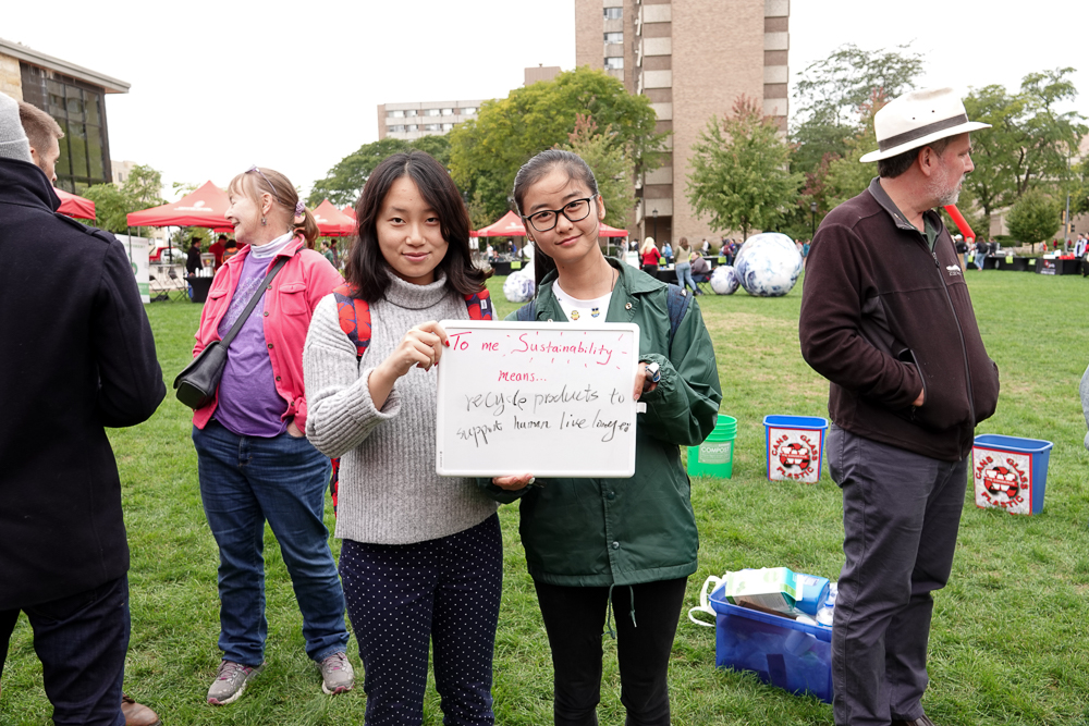 Two students share their vision for sustainability. Photo by Office of Sustainability intern team.