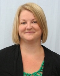 Becky Larson headshot